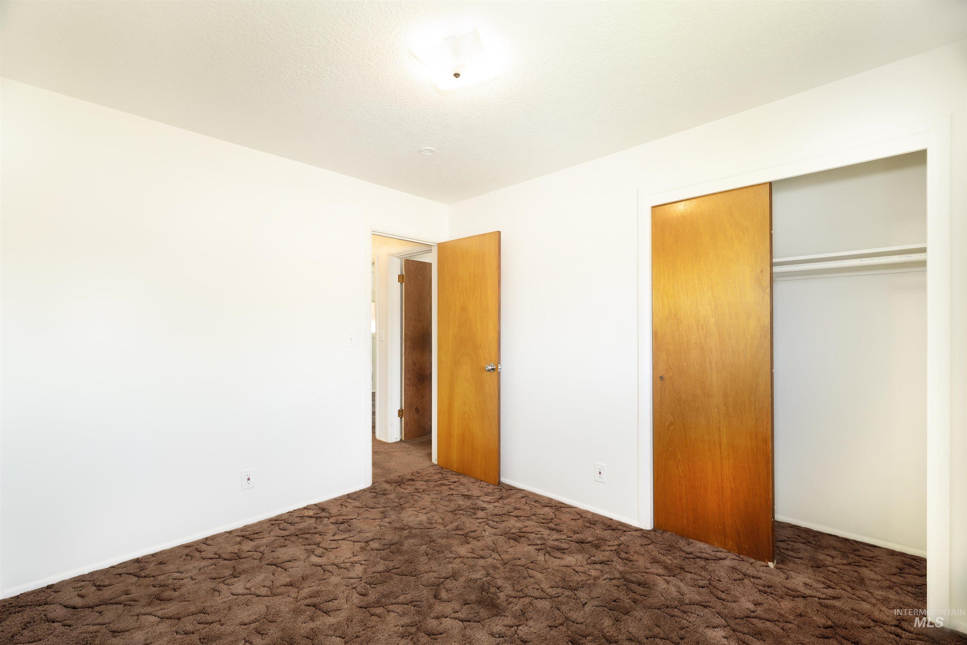 1811 North Maple Grove Road Boise, ID 83704 - Photo 17 of 33