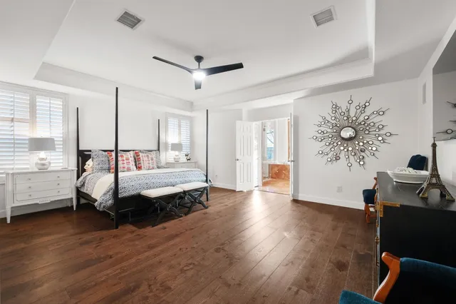 $1,245,000 | 11208 Woodland Hills Trail, Austin, TX 78732