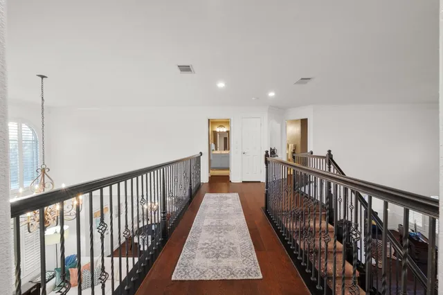 $1,245,000 | 11208 Woodland Hills Trail, Austin, TX 78732