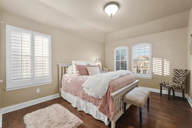 $1,245,000 | 11208 Woodland Hills Trail, Austin, TX 78732