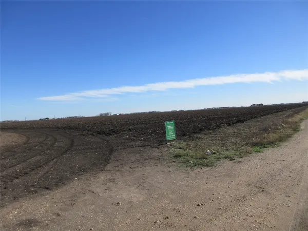 $1,700,000 | 0 Bj Dusek Road, Wallis, TX 77485