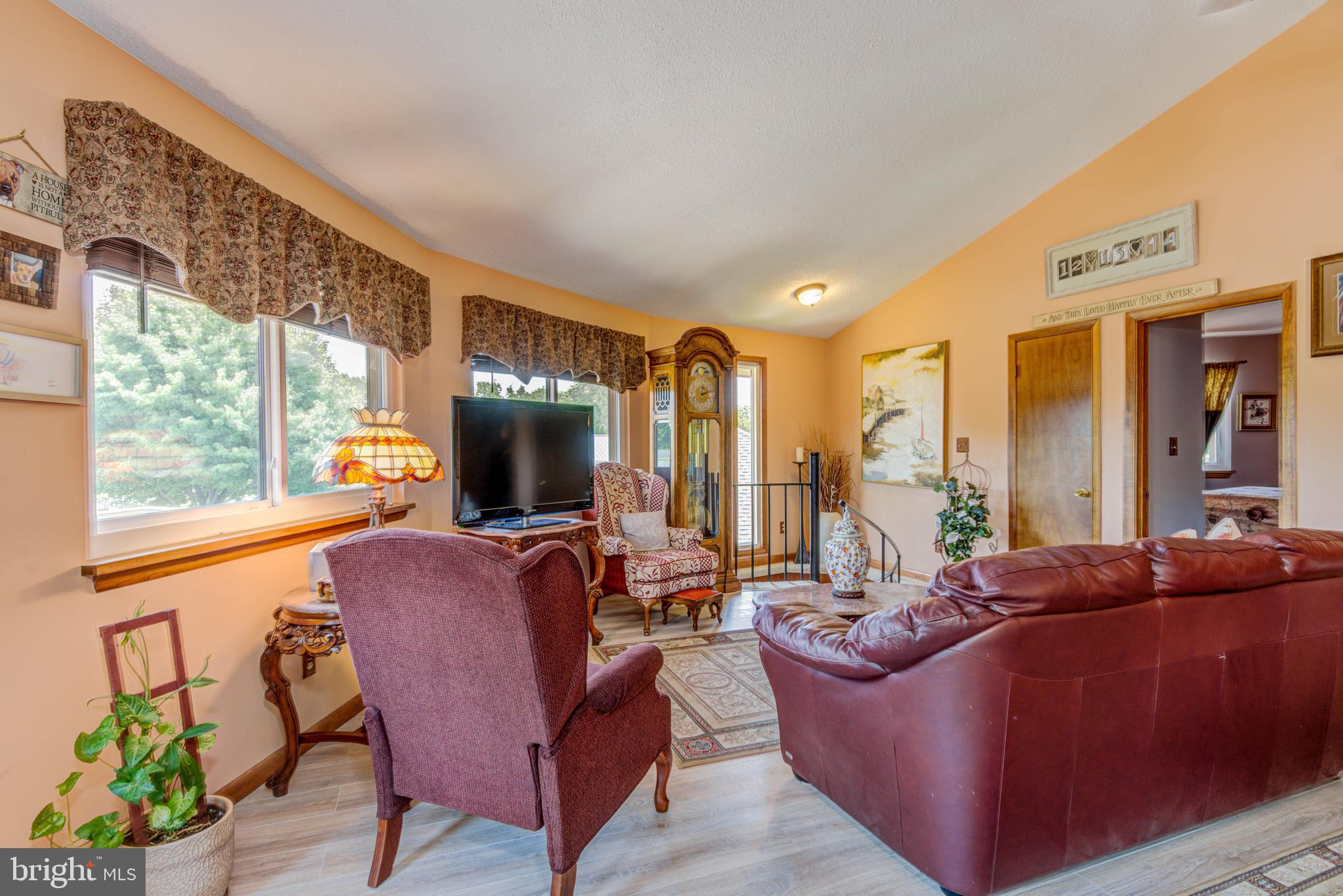 7 Schaffer Lane Lewes, DE 19958 - Photo 12 of 68 LIVING ROOM MAIN LEVEL