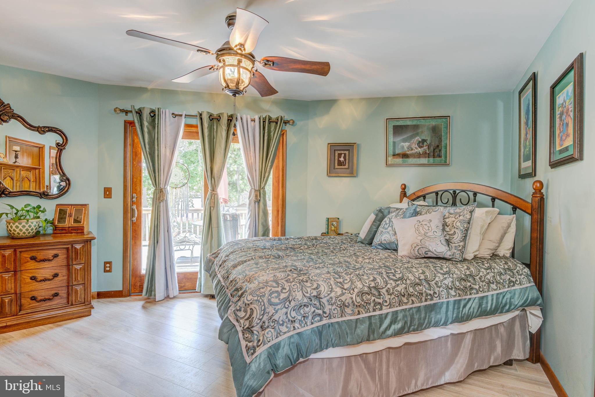 7 Schaffer Lane Lewes, DE 19958 - Photo 19 of 68 THE MAIN BEDROOM SUITE ON THE MAIN LEVEL