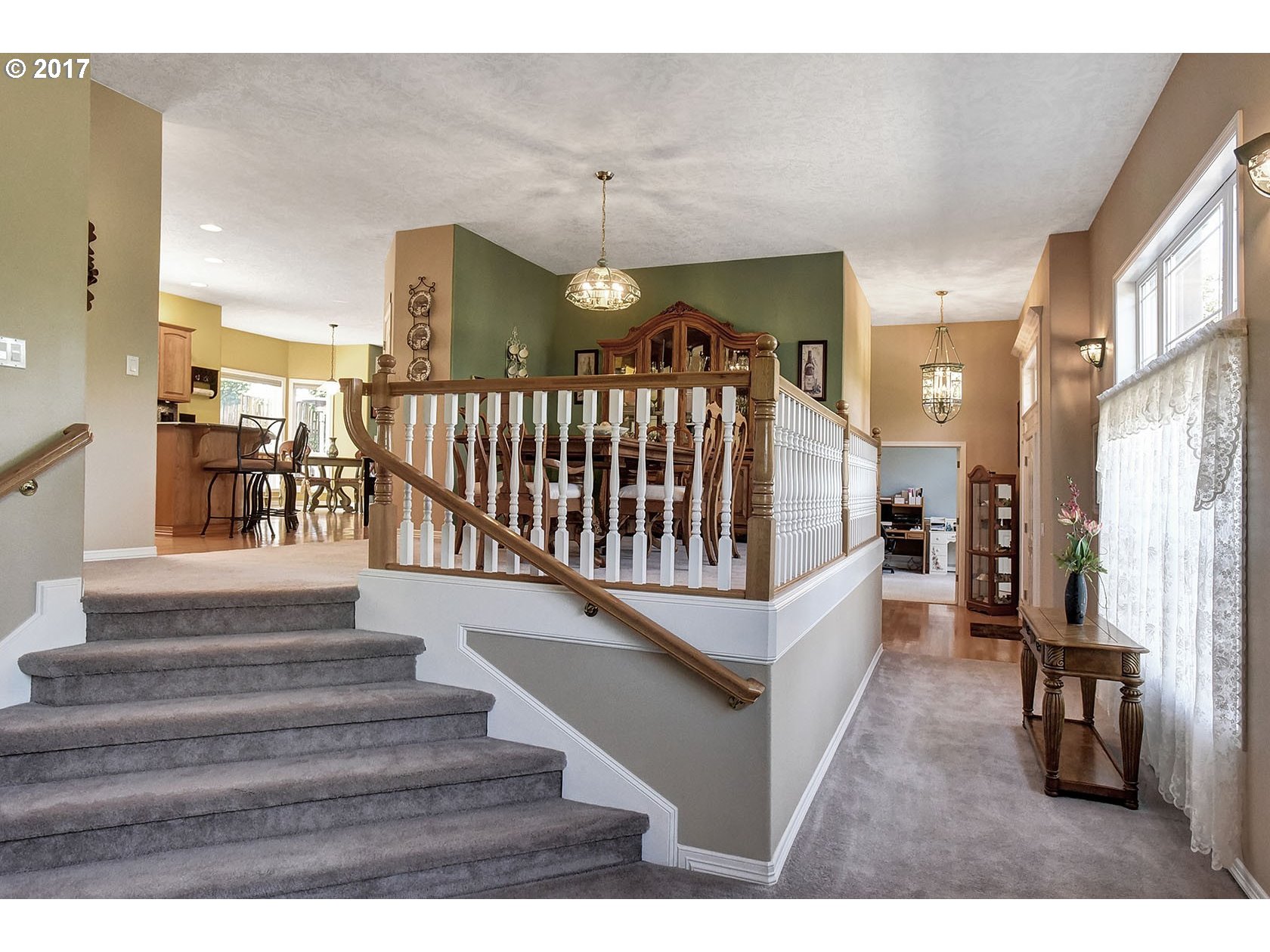 39600 Hood Street Sandy, OR 97055 - Photo 5 of 32 Gallery Image 5