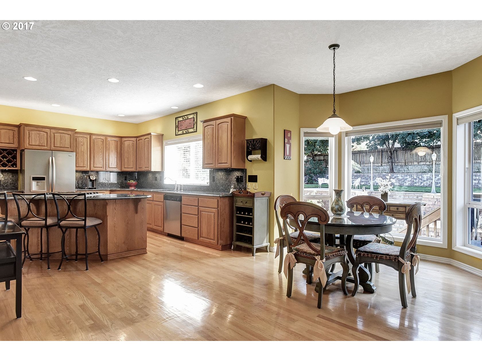 39600 Hood Street Sandy, OR 97055 - Photo 9 of 32 Gallery Image 9