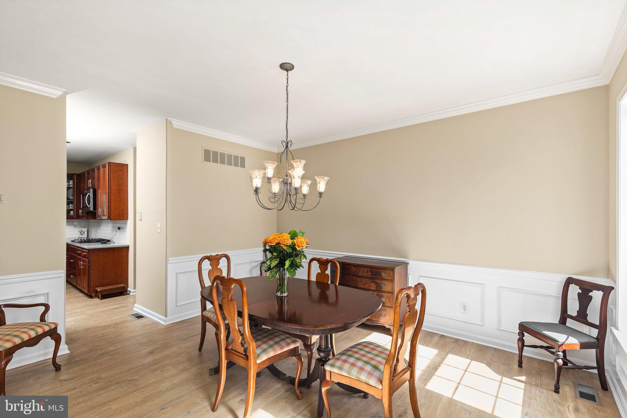 14421 Misty Valley Road Phoenix, MD 21131 - Photo 14 of 49