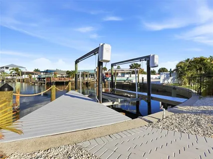 $1,250,000 | 1029 Bal Harbour Drive, Apollo Beach, FL 33572
