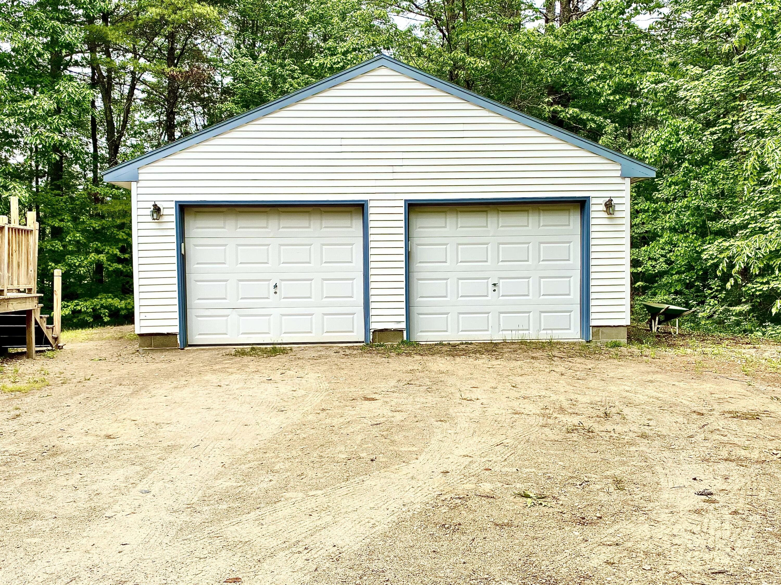 117 Long Street Limerick, ME 04048 - Photo 2 of 38 B81F6927-112D-40FF-A64C-ABCF40386798