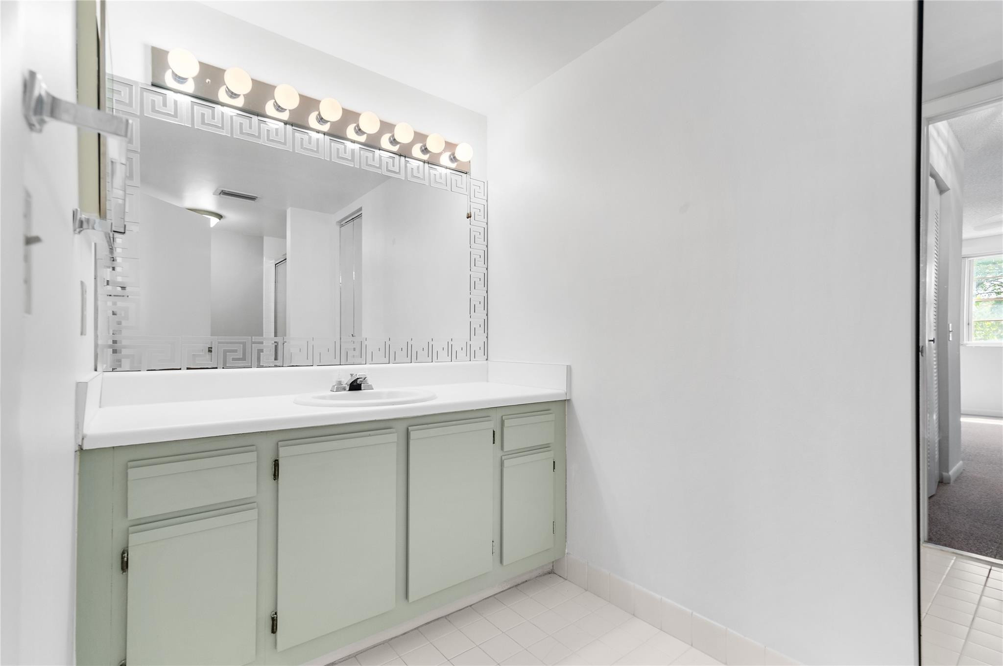 9676 West McNab Road, Unit 110 Fort Lauderdale, FL 33321 - Photo 15 of 26 Photo 15
