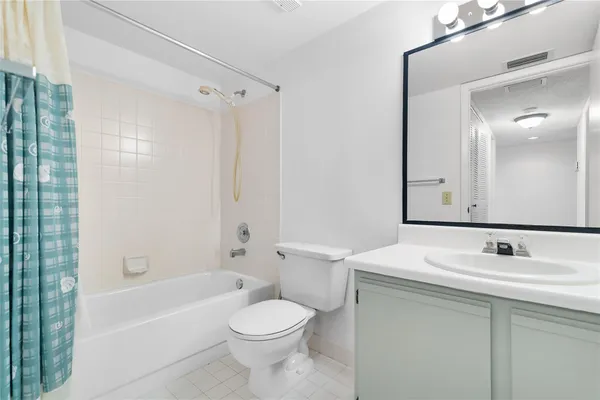 $206,000 | 9676 West McNab Road, Unit 110, Fort Lauderdale, FL 33321