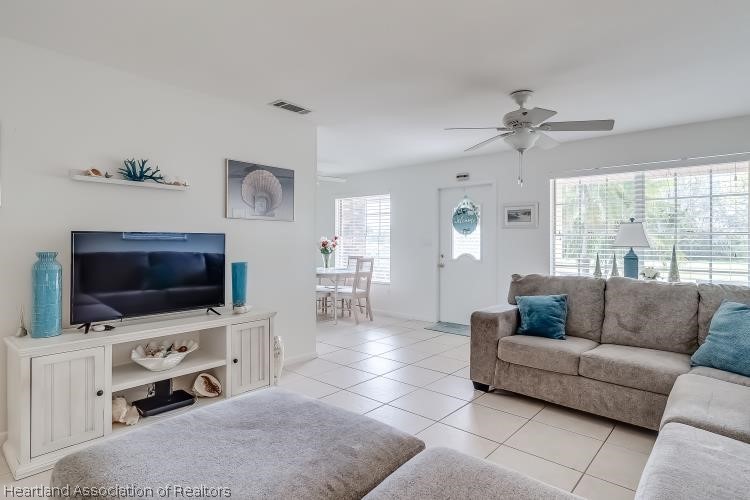 7533 Valencia Road Sebring, FL 33876 - Photo 8 of 36 Gallery Image 8