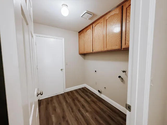 a view of a closet area