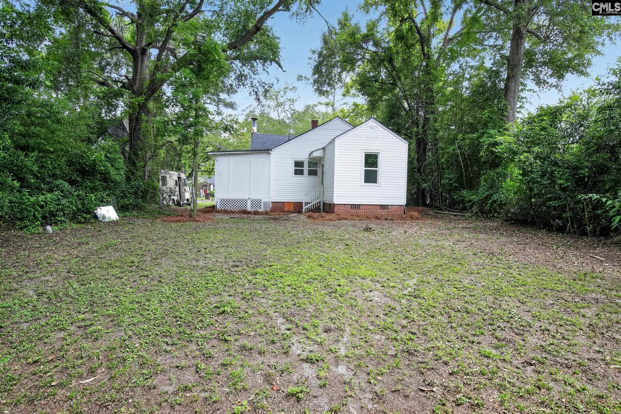 7 Victory Drive Sumter, SC 29150 - Photo 3 of 33