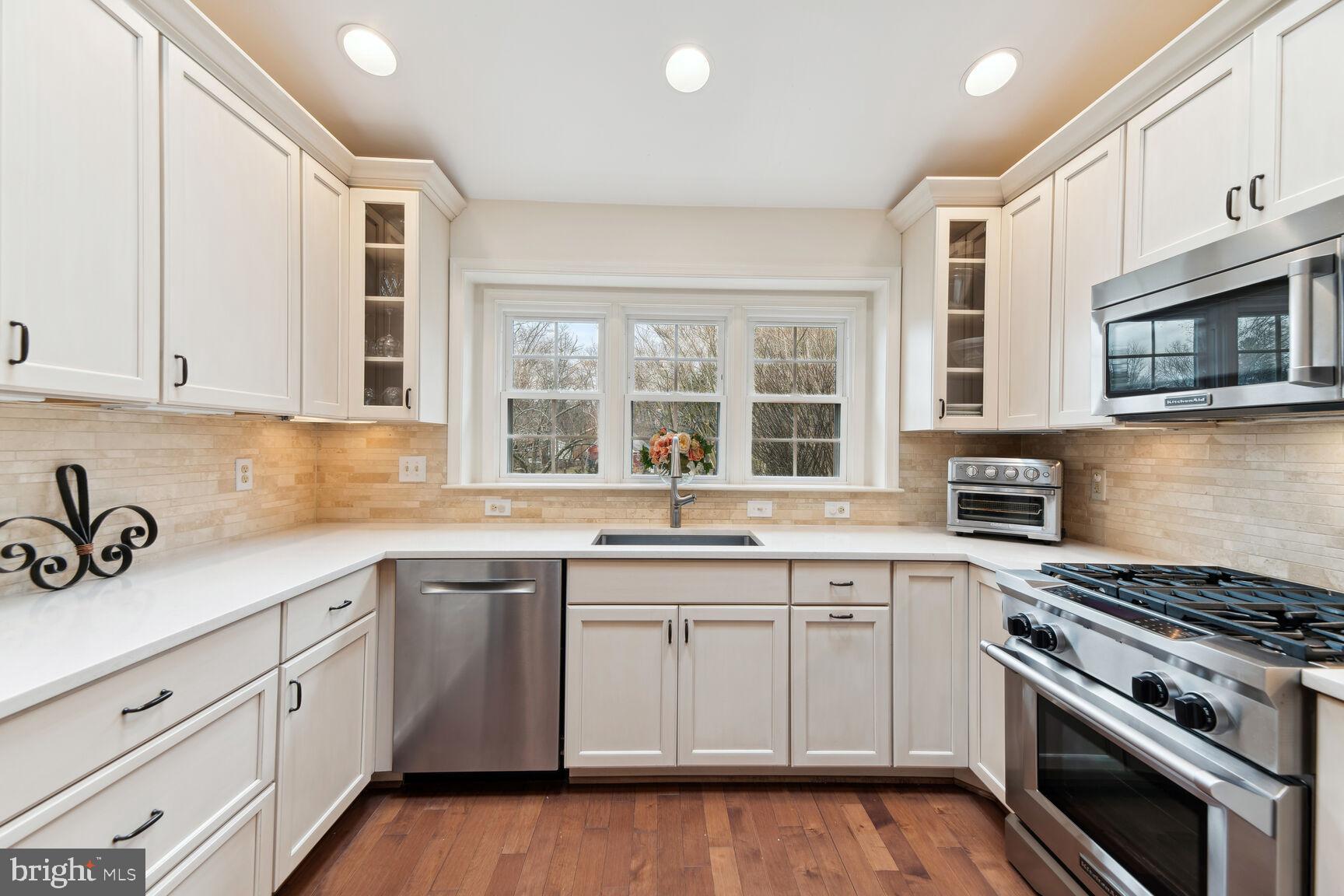 6603 Forsythia Street Springfield, VA 22150 - Photo 25 of 73 Kitchen Shines with On-Trend White Cabinetry!