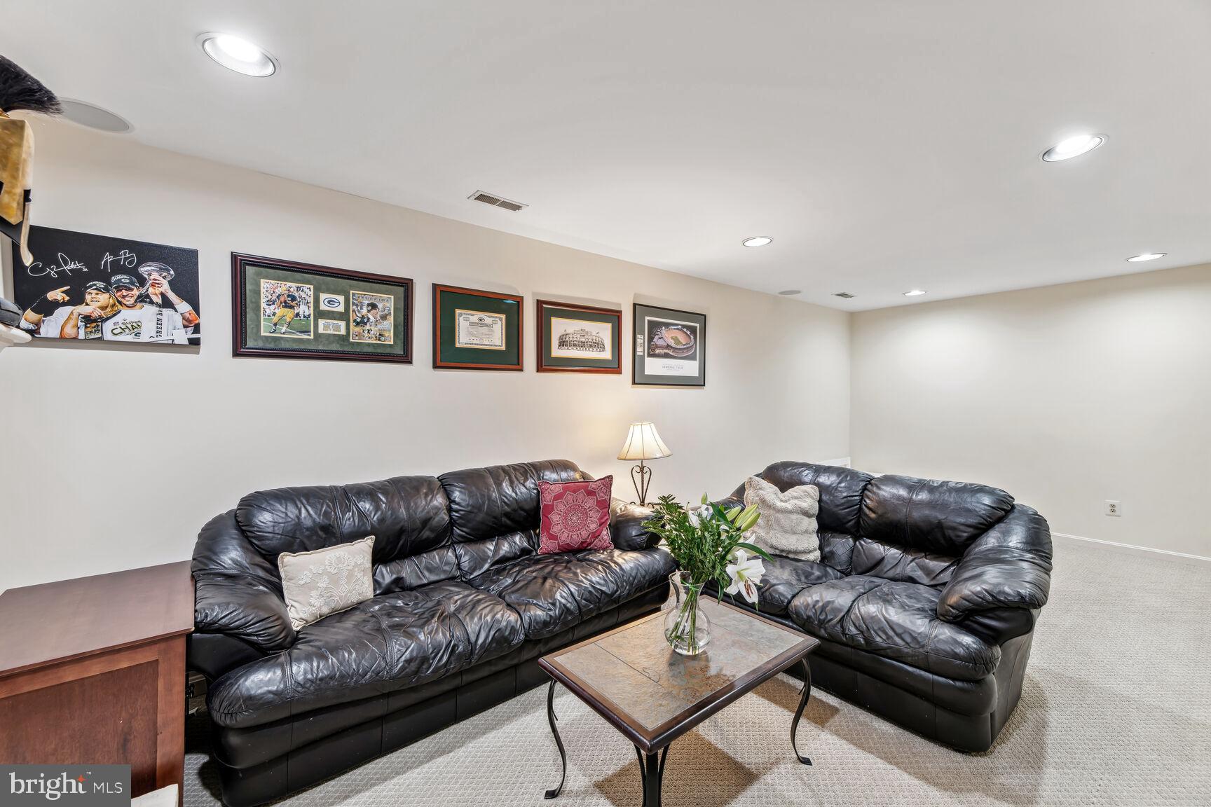 6603 Forsythia Street Springfield, VA 22150 - Photo 51 of 73 Warm, Welcoming Family &/or Friend Hang Out Space!