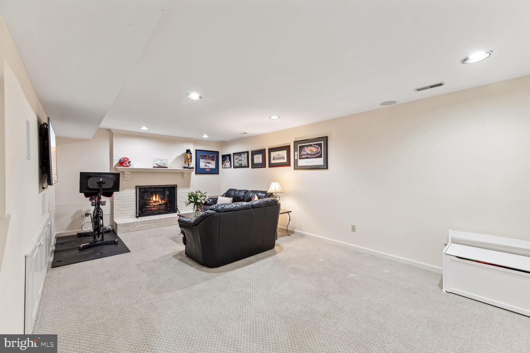 6603 Forsythia Street Springfield, VA 22150 - Photo 52 of 73 Rec Room is Spacious, Light, Bright!