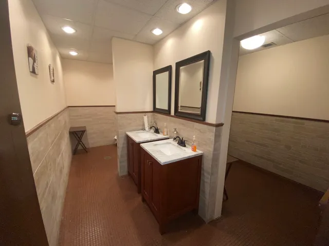 $1,199,000 | 25 East 16th Street, Chicago Heights, IL 60411