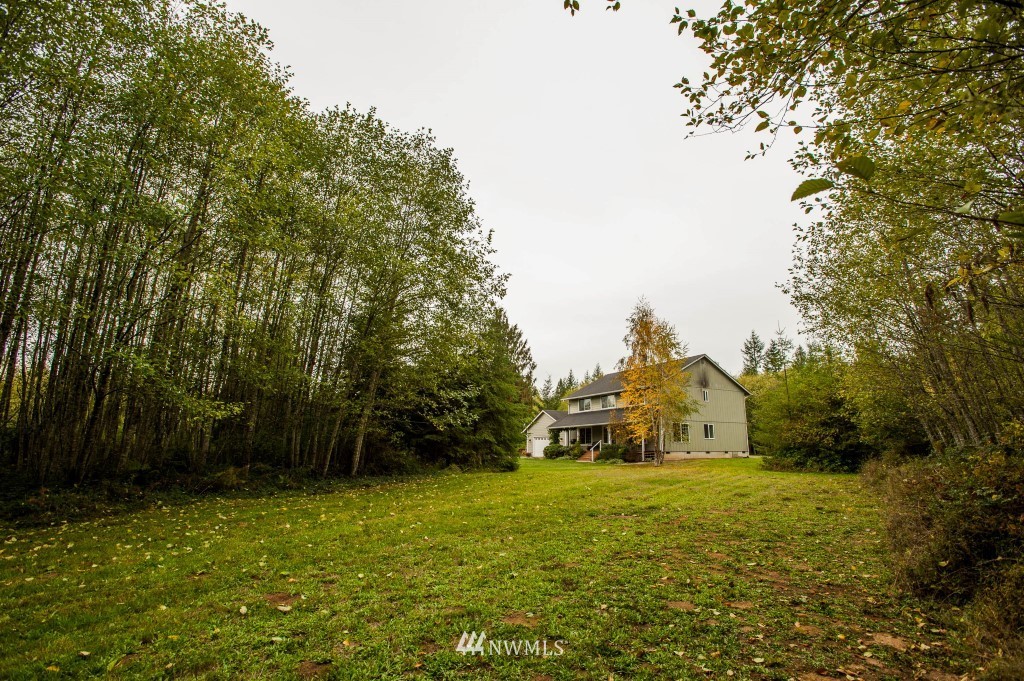 126 Fieldcrest Lane Chehalis, WA 98532 - Photo 2 of 25 Gallery Image 2