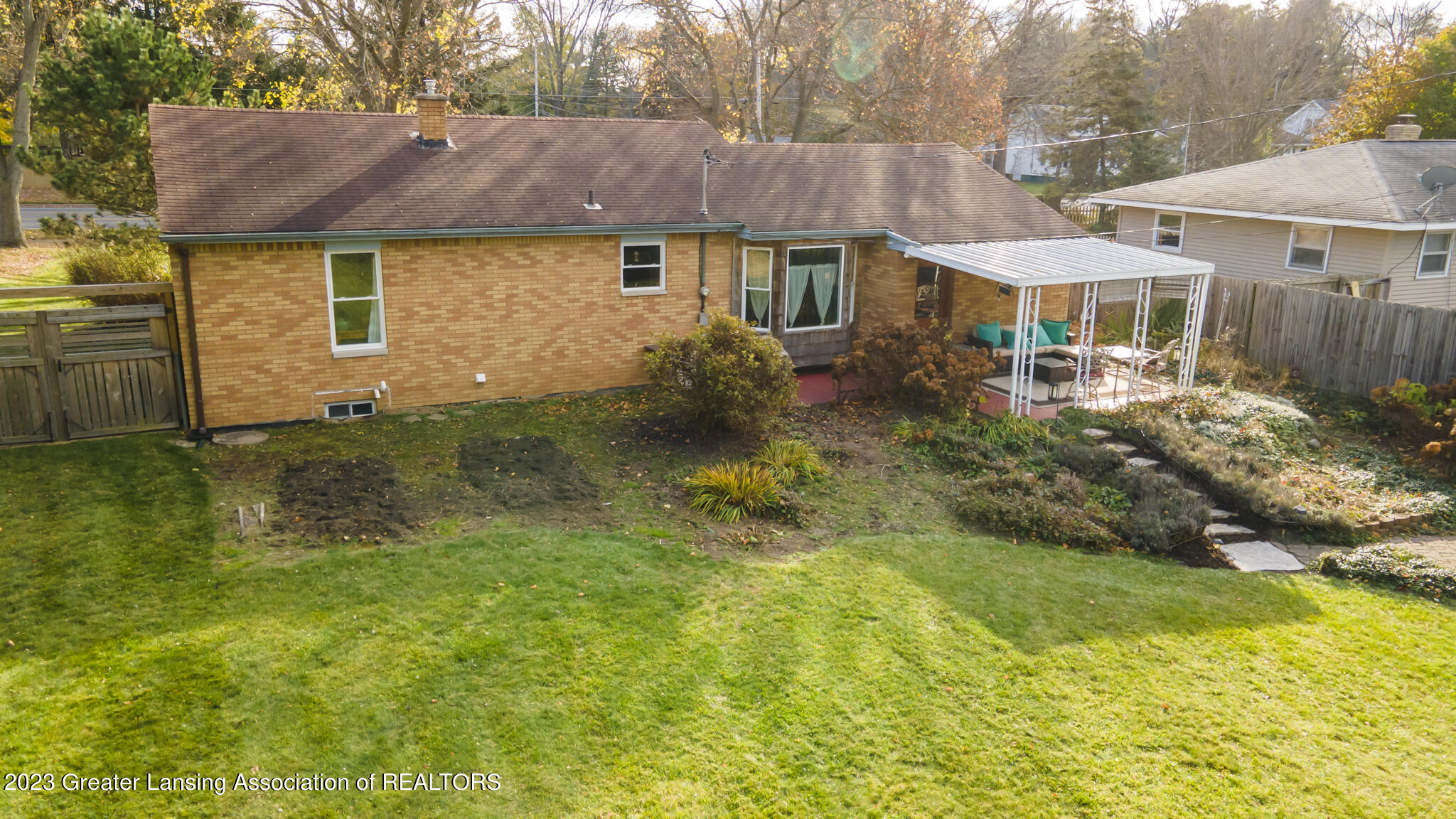 1322 Haslett Road Haslett, MI 48840 - Photo 23 of 33 1322HASLETT23