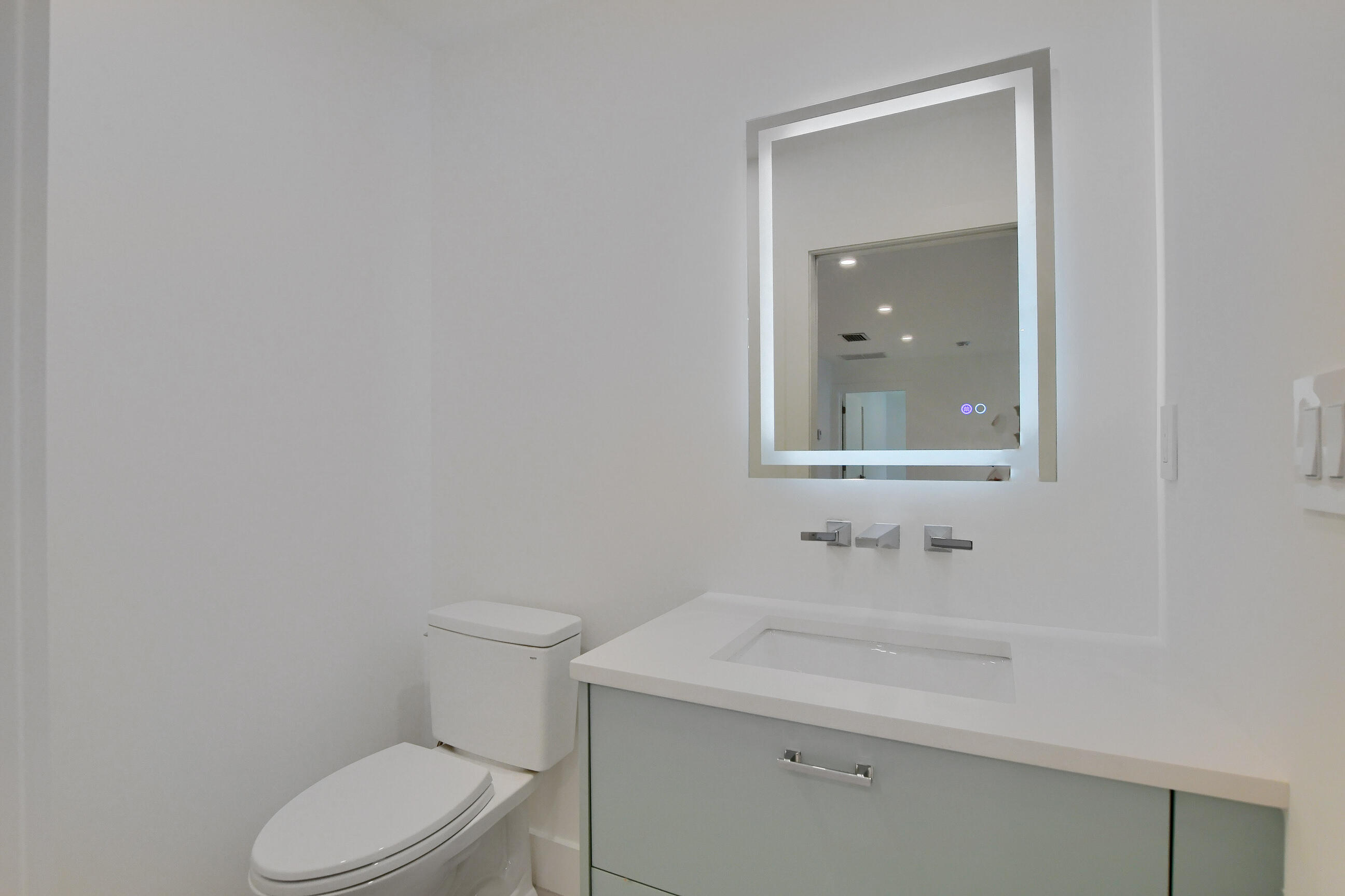 20241 Boca W Drive, Unit 2702 Boca Raton, FL 33434 - Photo 18 of 29 19_ebf_5885-hdr(5)