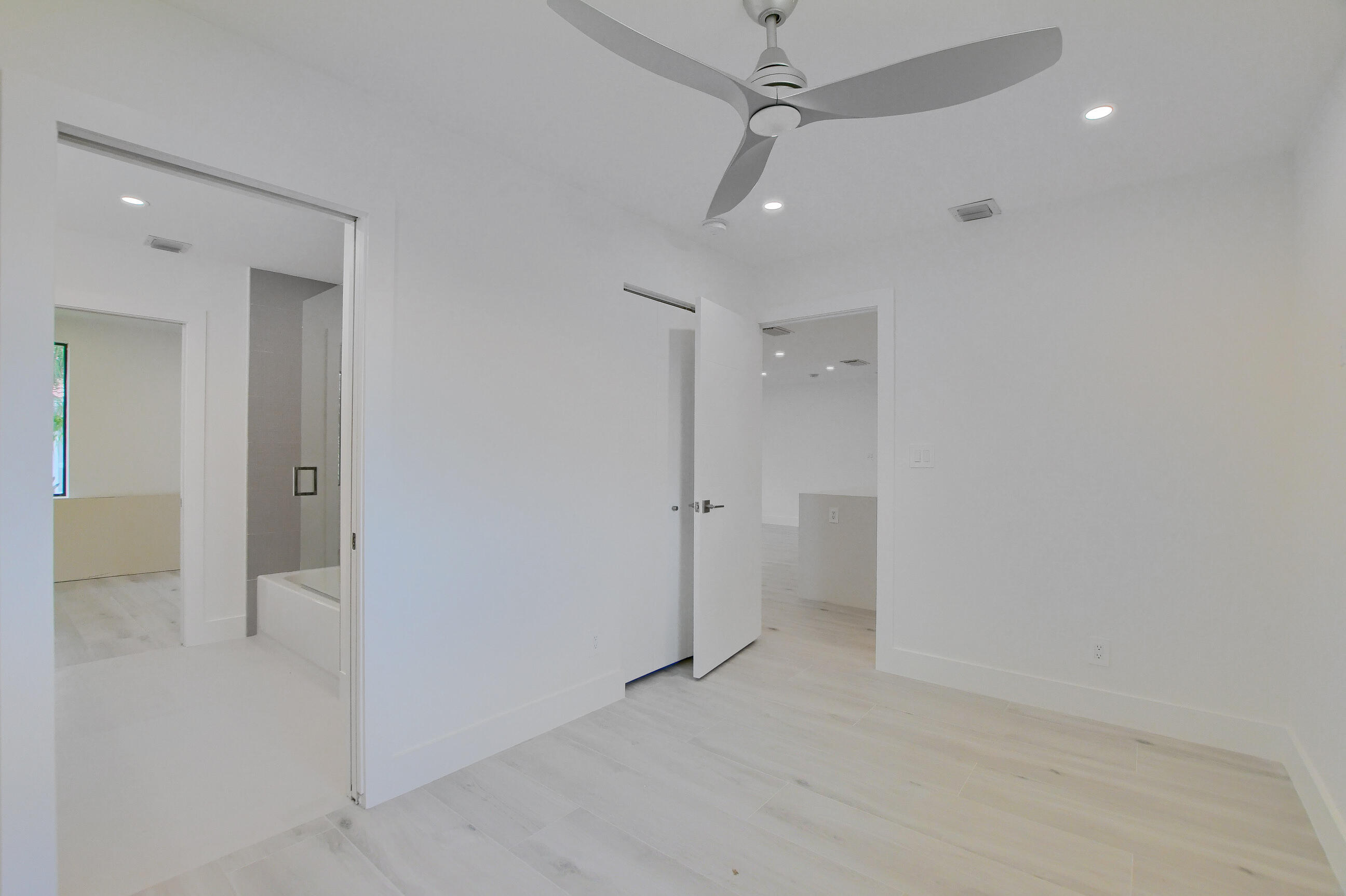 20241 Boca W Drive, Unit 2702 Boca Raton, FL 33434 - Photo 22 of 29 22_ebf_5905-hdr(5)