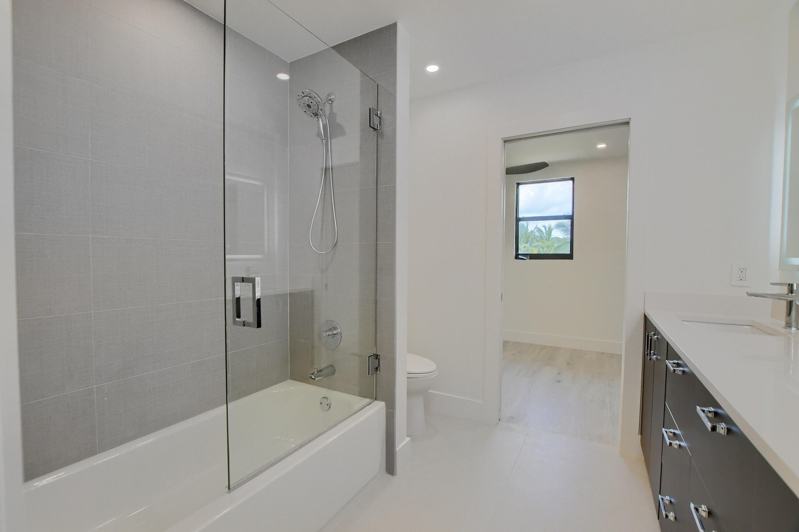 20241 Boca W Drive, Unit 2702 Boca Raton, FL 33434 - Photo 24 of 29 24_ebf_5915-hdr(5)