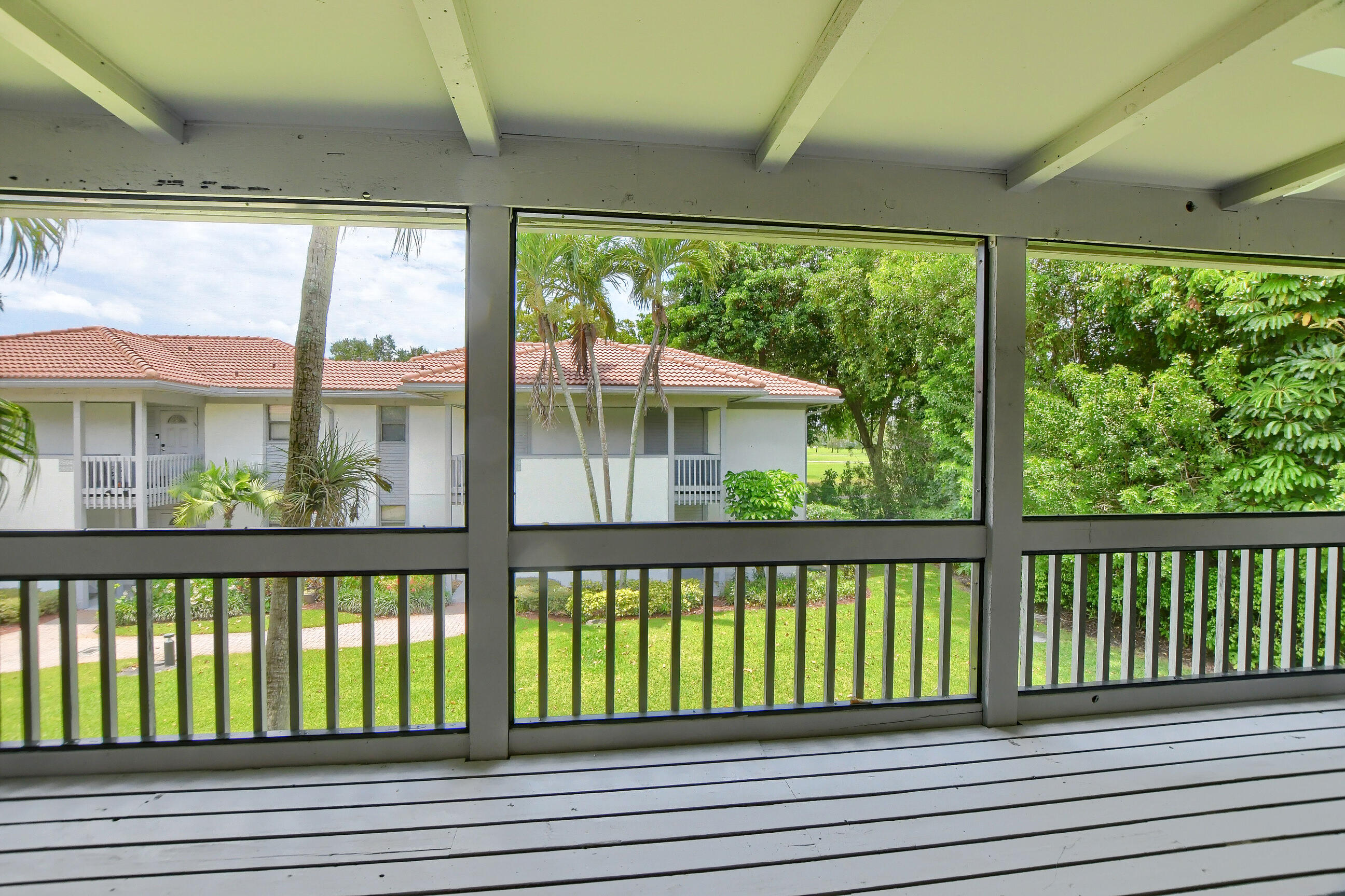 20241 Boca W Drive, Unit 2702 Boca Raton, FL 33434 - Photo 28 of 29 28_ebf_5935-hdr(5)