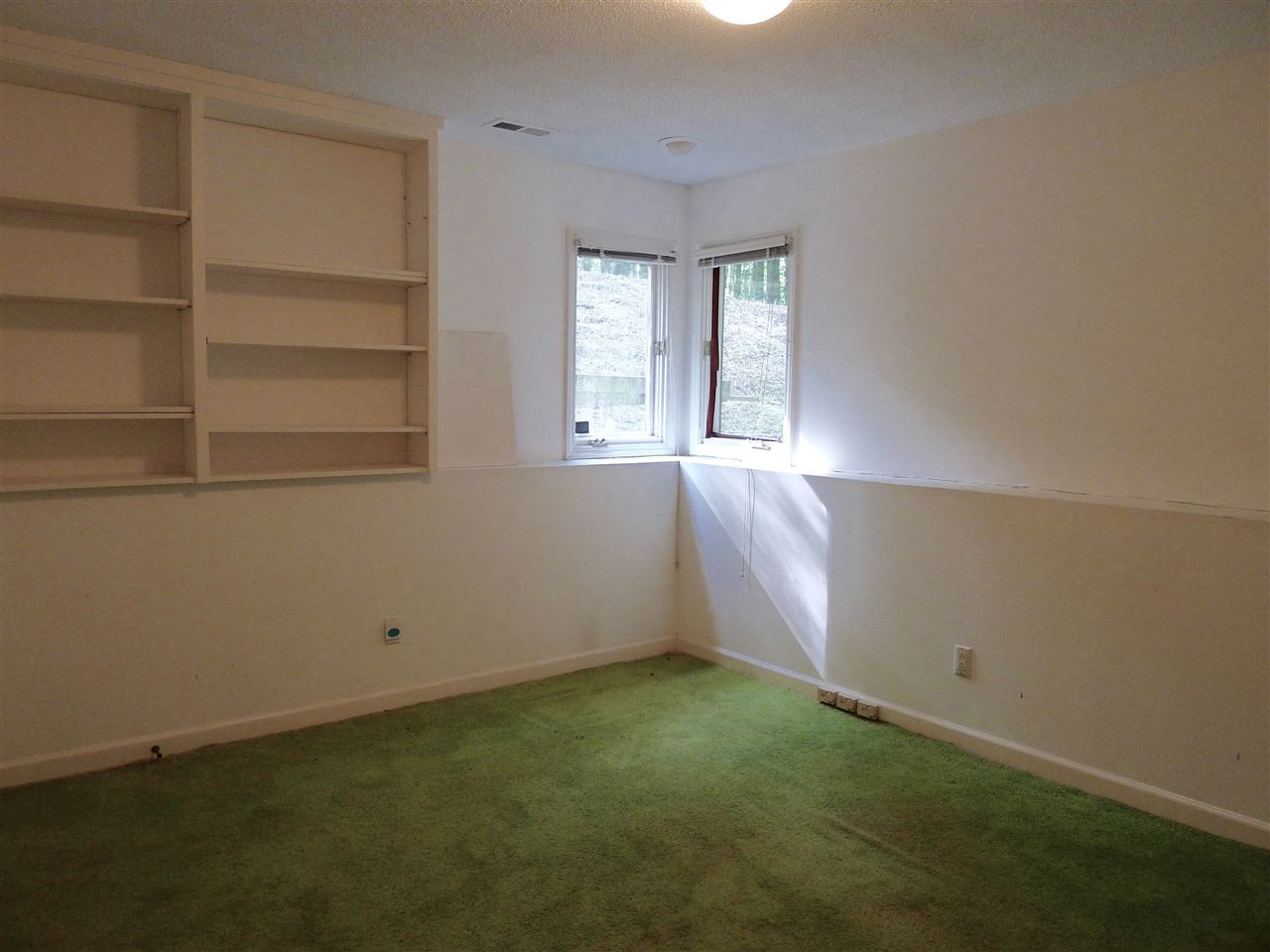 2614 Kingsley Road Raleigh, NC 27612 - Photo 14 of 18 Photo 14