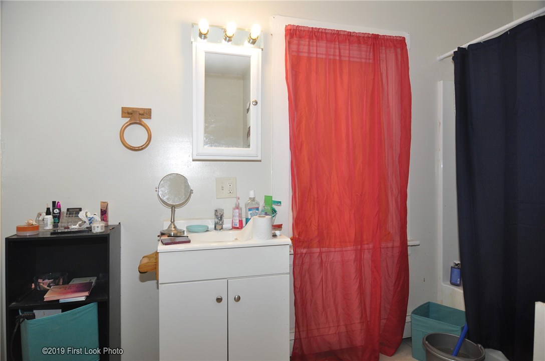 167 2nd Avenue Woonsocket, RI 02895 - Photo 5 of 31