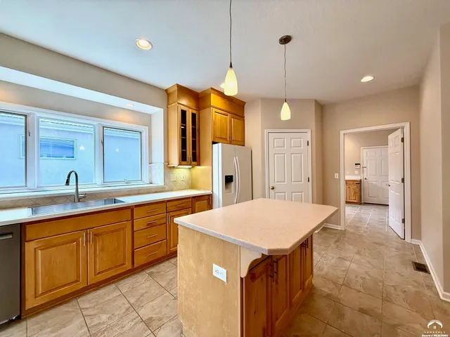 $650,000 | 1564 Fountain Drive, Lawrence, KS 66047