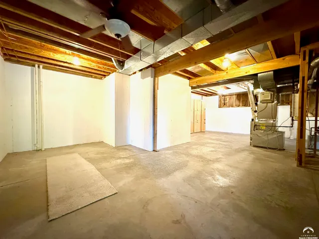 $650,000 | 1564 Fountain Drive, Lawrence, KS 66047