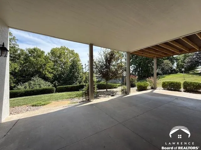 $650,000 | 1564 Fountain Drive, Lawrence, KS 66047