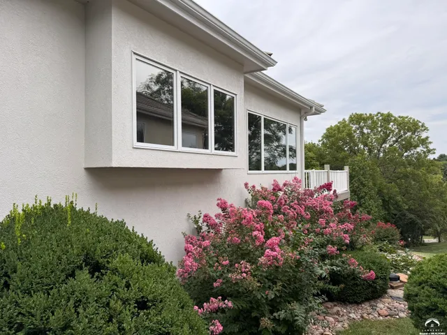 $650,000 | 1564 Fountain Drive, Lawrence, KS 66047