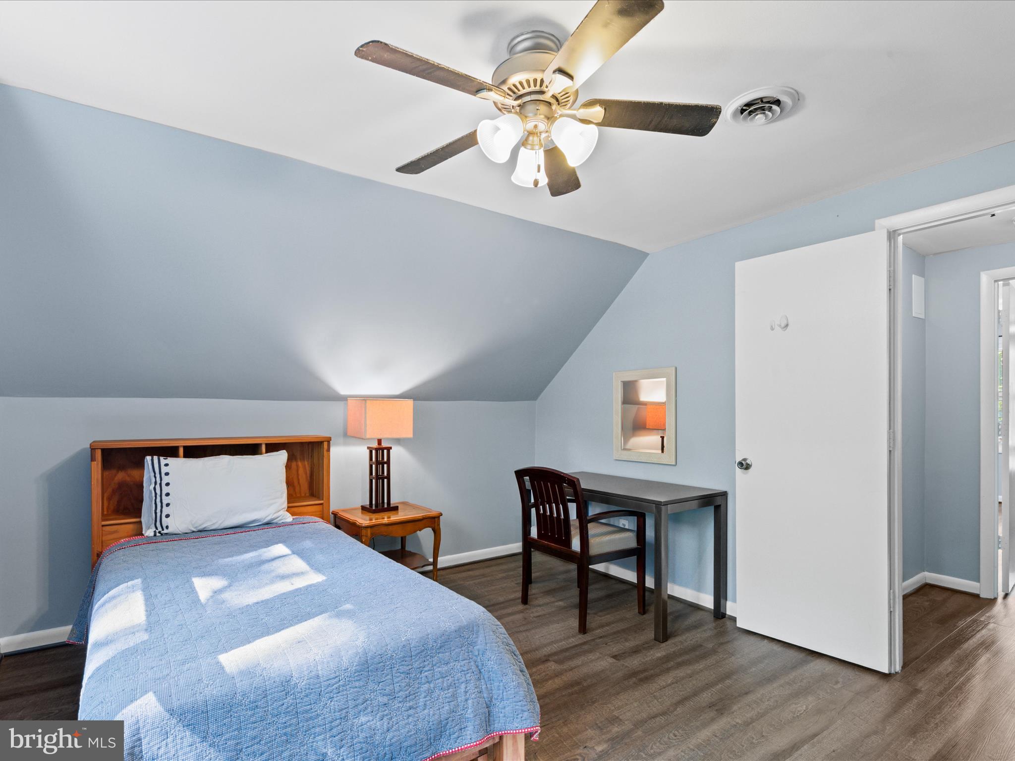 31 Nottingham Lane Berlin, MD 21811 - Photo 30 of 57 Upper Level Bedroom 4