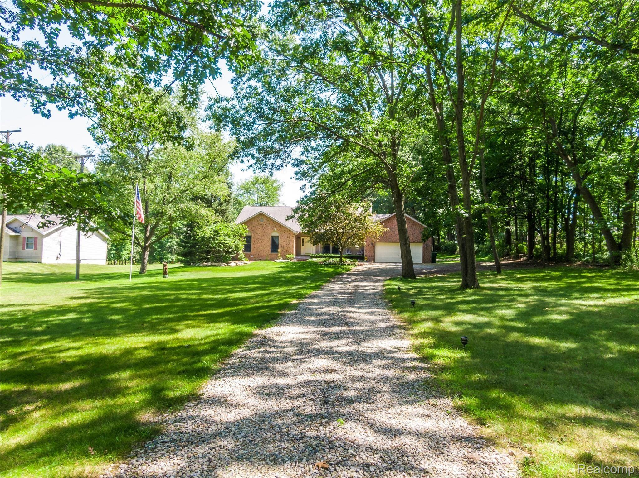 8249 Chambers Road Pinckney, MI 48169 - Photo 51 of 59 Exteriors (3 of 24) - Copy.jpg