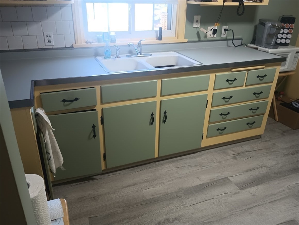10 Veery Road Attleboro, MA 02703 - Photo 12 of 24 Gallery Image 12