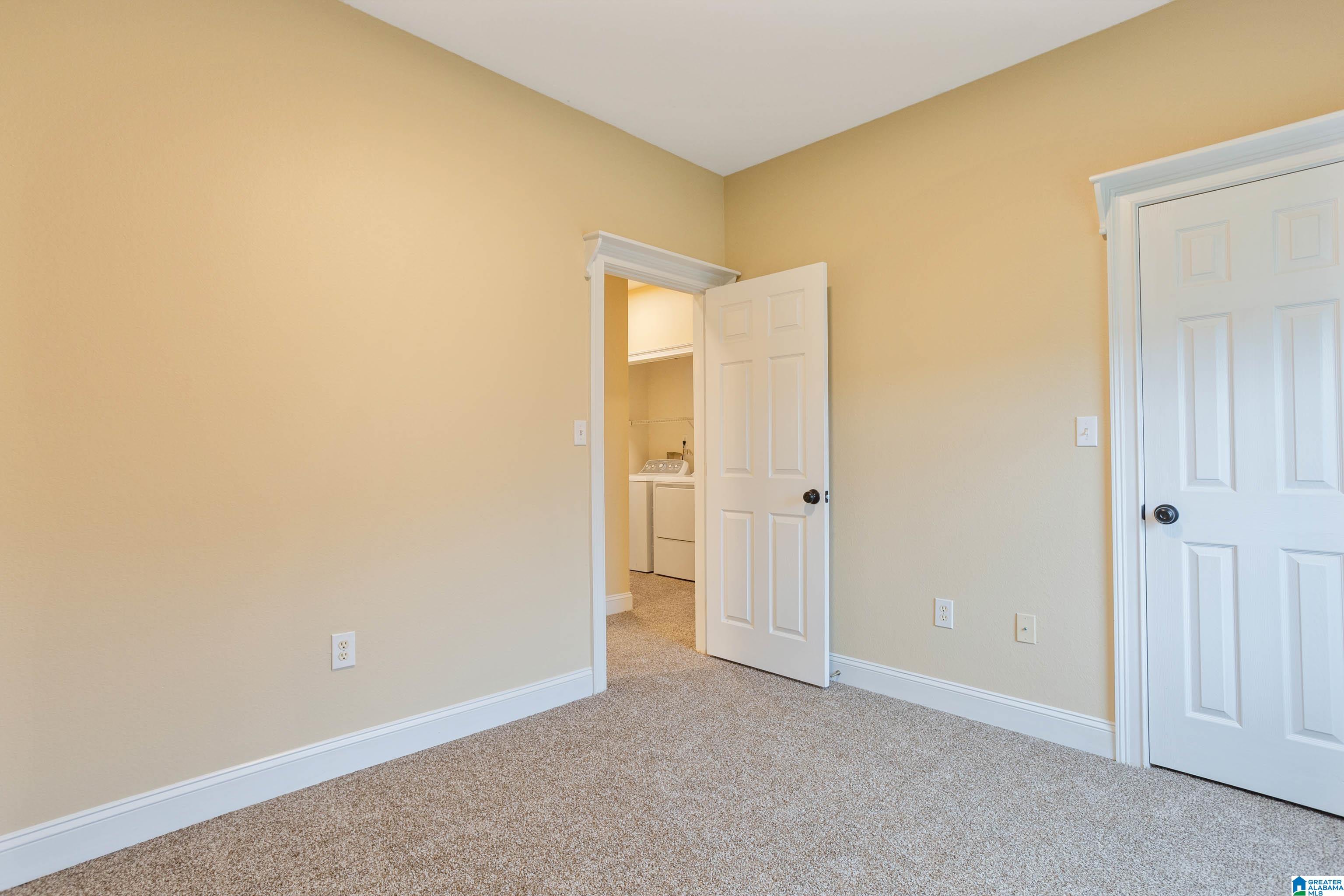 211 Stonebrook Lane Pelham, AL 35124 - Photo 13 of 28