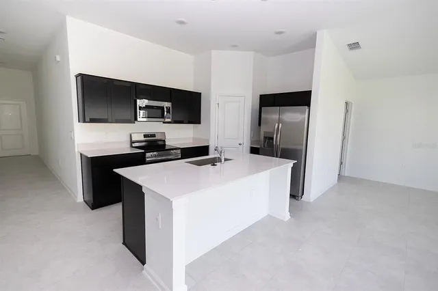 $1,795 | 248 Hayley Street, Lake Wales, FL 33859