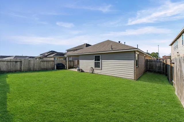 $285,000 | 2319 Cold River Drive, Humble, TX 77396