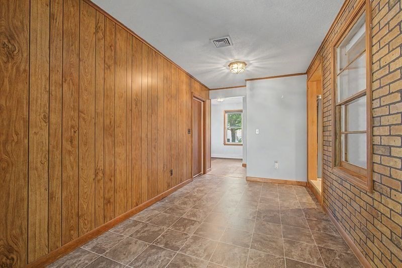 360 South Main Street Bellingham, MA 02019 - Photo 23 of 40