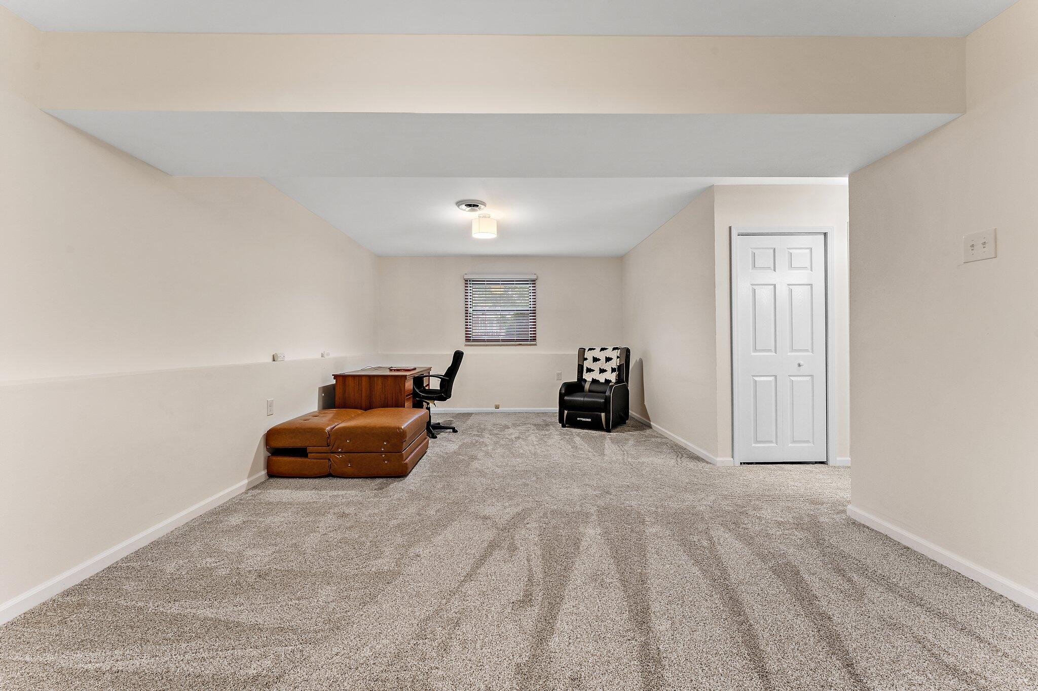 8676 Fulton Place Crown Point, IN 46307 - Photo 21 of 31 2048x1365