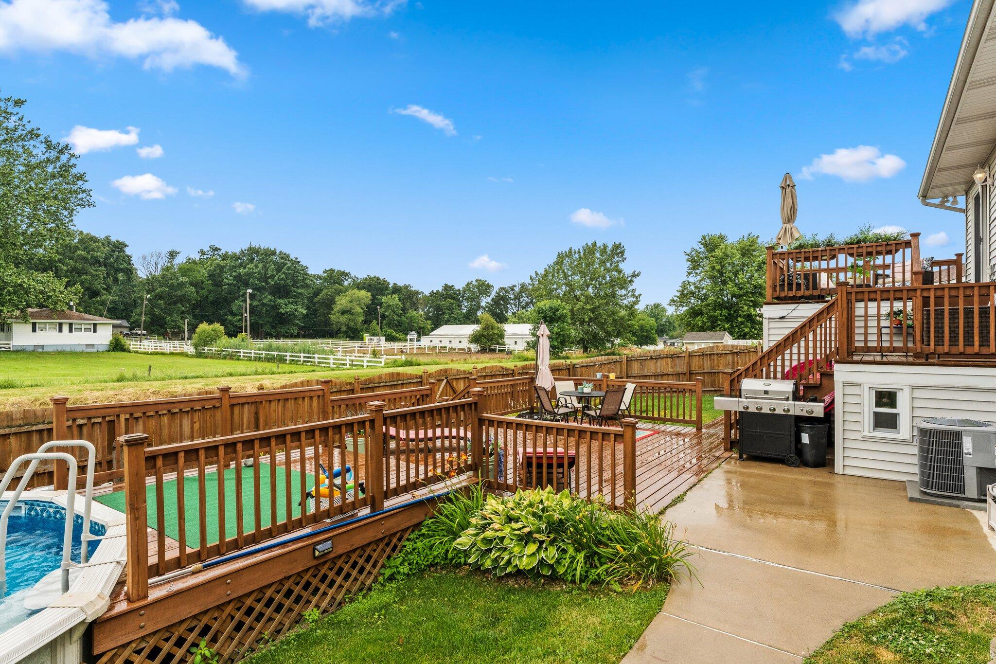 8676 Fulton Place Crown Point, IN 46307 - Photo 24 of 31 2048x1365