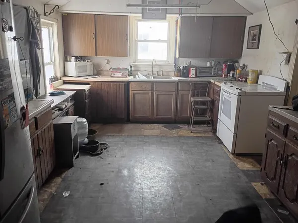 $55,000 | 1023 South Street, Jackson, MN 56143