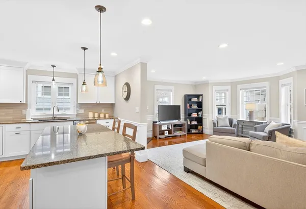 $949,000 | 23 Palmer Street, Unit 1, Waltham, MA 02451