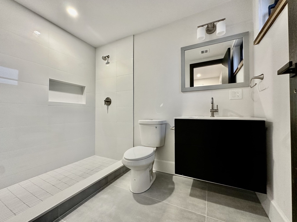100 Mt Pleasant Avenue, Unit 4 Boston, MA 02119 - Photo 10 of 15