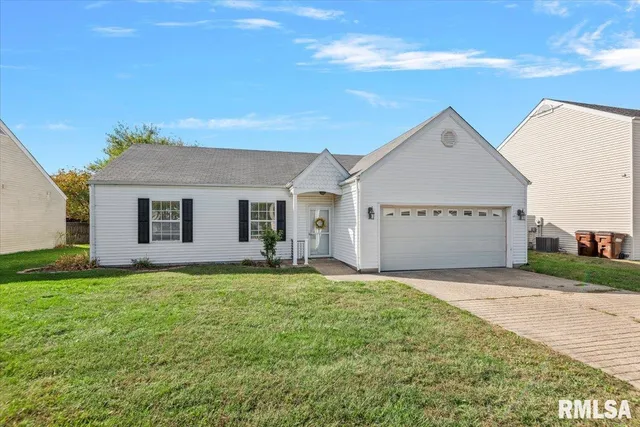 $180,000 | 19 Arthur Jones Avenue, New Berlin, IL 62670