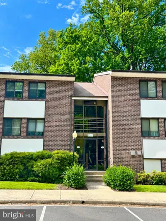 $360,000 | 1527 Northgate Square, Reston, VA 20190
