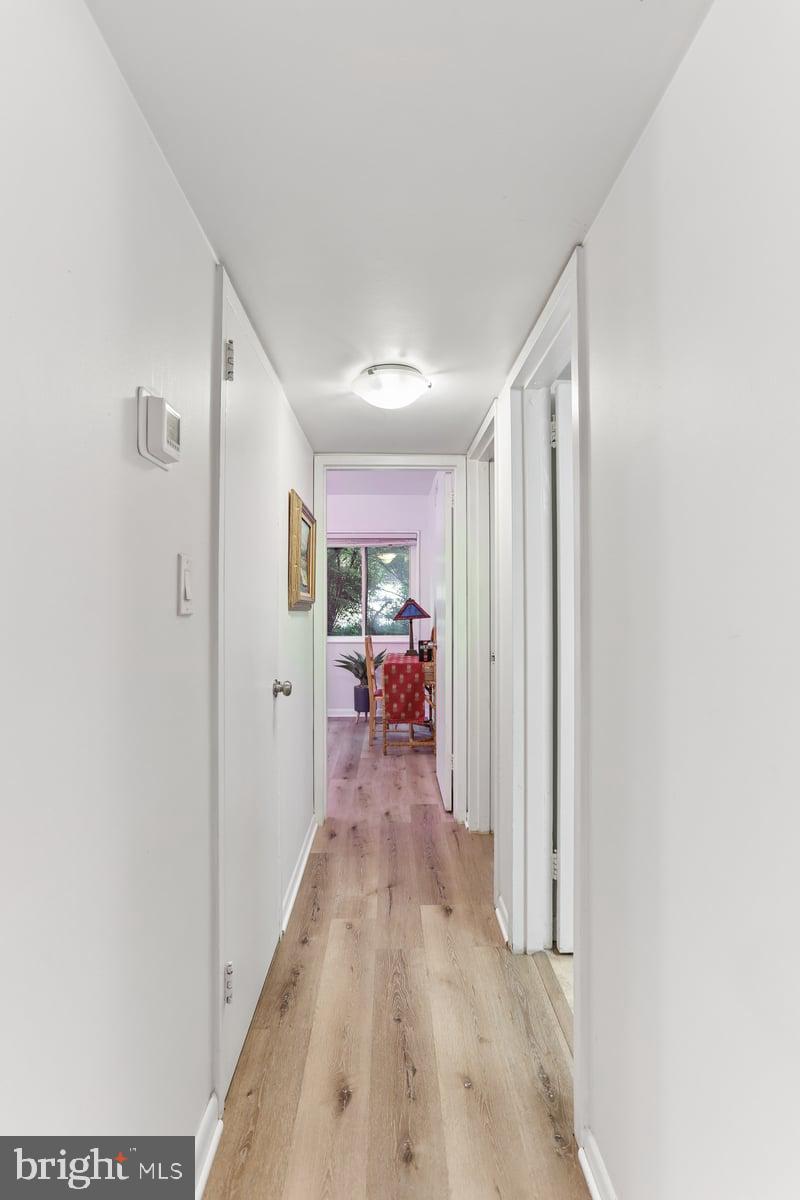 1527 Northgate Square Reston, VA 20190 - Photo 14 of 26