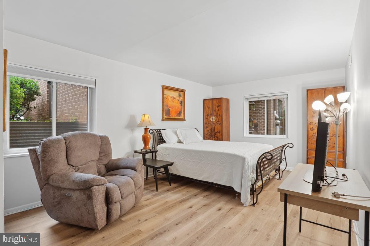 1527 Northgate Square Reston, VA 20190 - Photo 15 of 26
