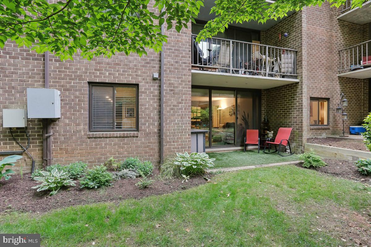 1527 Northgate Square Reston, VA 20190 - Photo 25 of 26